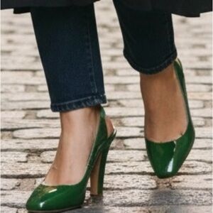 Oscar de la Renta Glossy Green Heels